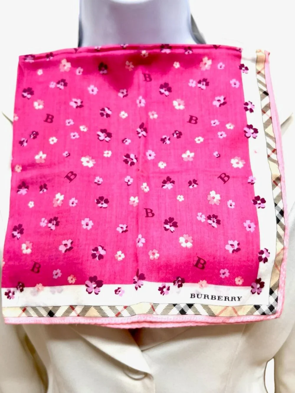 Burberry   Min iscarf/ Neck-kerchief cotton 19.5" pink violet beige nova (98) - Picture 3 of 11